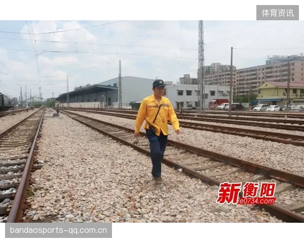 武汉三镇中路渗透一脚直塞穿针引线：那一刻，全城为之屏息